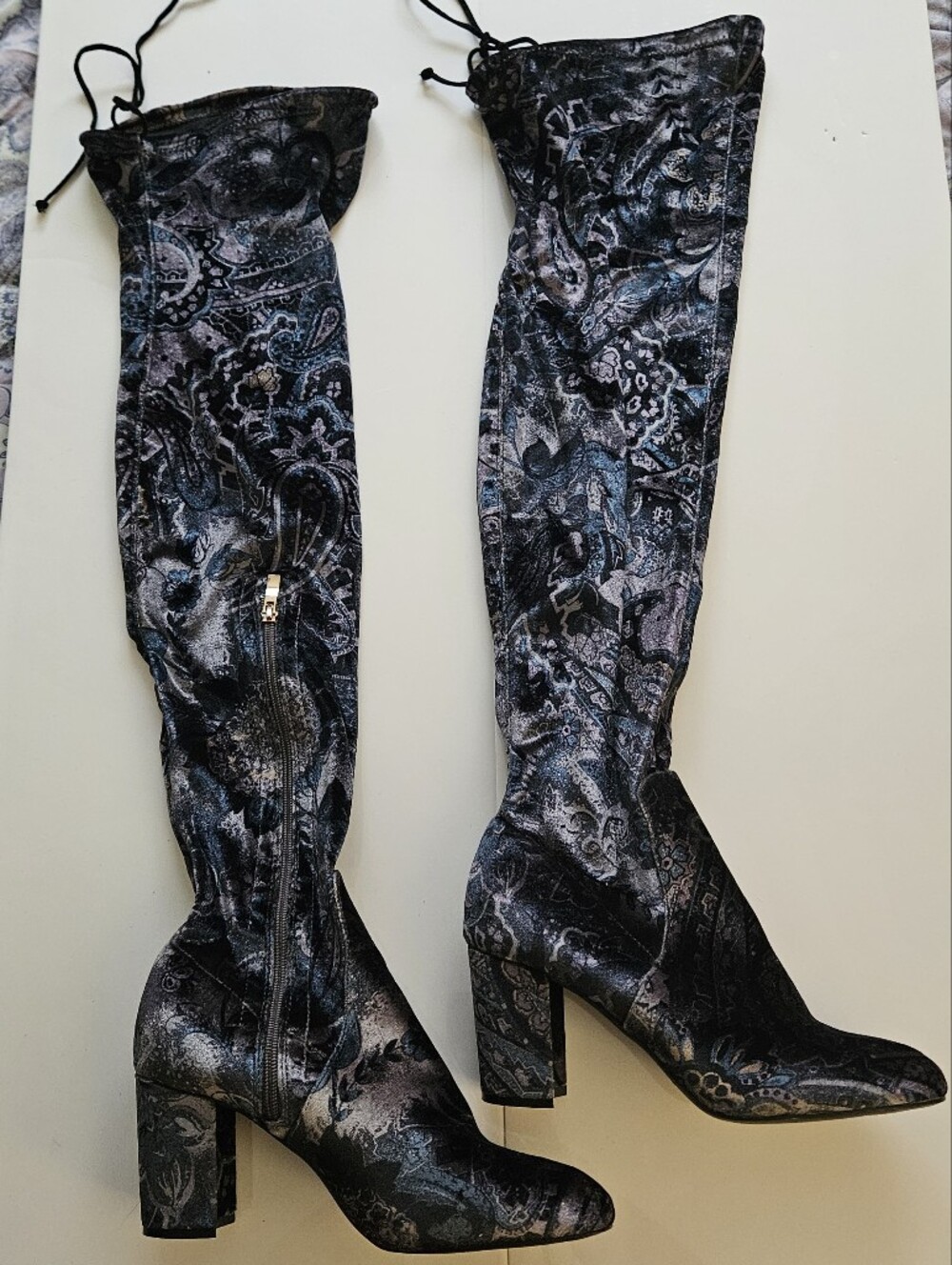 Paisley Over-the-Knee Stretch Boots in Black and Gray